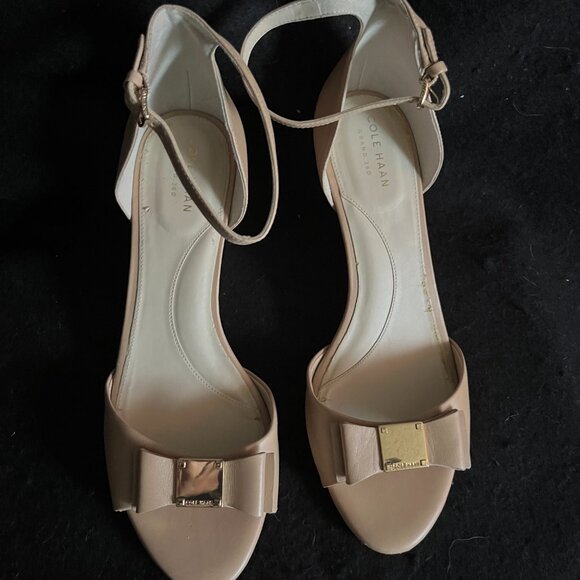Cole Haan Beige Wedge Open Shoes* - Picture 3 of 8